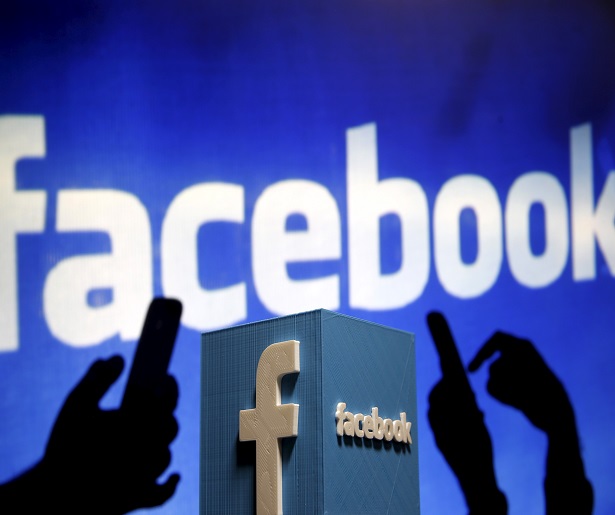 A 3D plastic representation of the Facebook logo is seen in this illustration in Zenica, Bosnia and Herzegovina, May 13, 2015. Facebook announced deals with nine publishers -- including NBC News, the New York Times and BuzzFeed -- to deliver select articles "instantly" on mobile apps. A next logical step for the social giant would be to extend the program to Internet-video providers. Under the Instant Articles program, Facebook caches content on its servers so that it loads up to 10 times faster than regular article posts, which take an average of eight seconds to access. The other launch partners in the program are National Geographic, The Atlantic, the U.K.'s Guardian, BBC News, Spiegel and Bild. REUTERS/Dado Ruvic  - RTX1CSWP