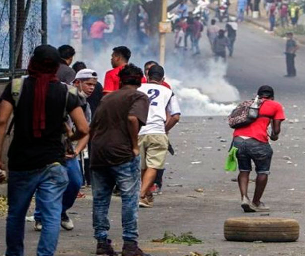 México condena violencia en Nicaragua