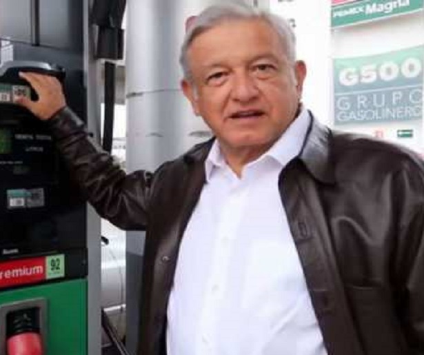 Promete AMLO homologar precios de gasolinas con EU en frontera