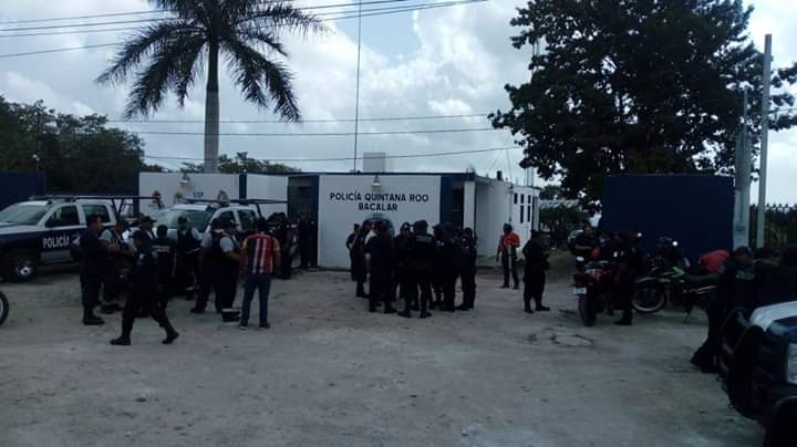 Paro de policías en Bacalar; exigen mejores condiciones laborales