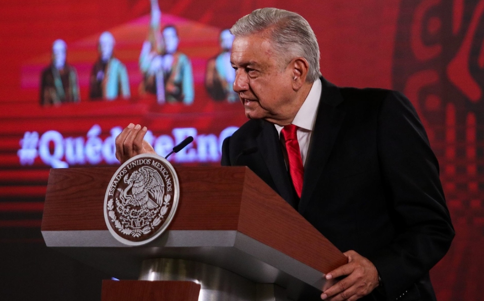 López Obrador hizo un llamado a los funcionarios que quieran ser candidatos en elecciones.