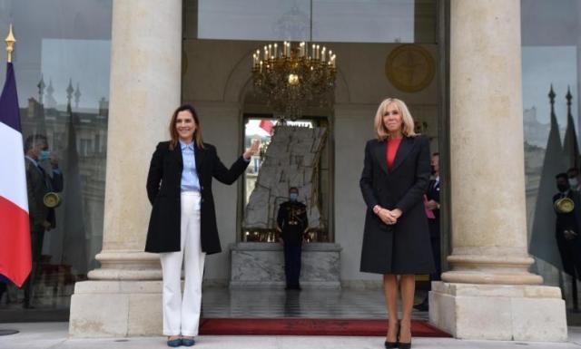 Beatriz Gutiérrez Müller se reúne con Brigitte Macron en París