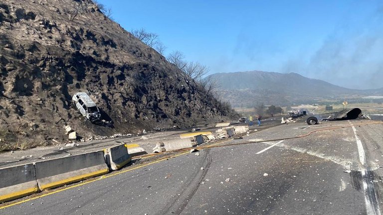 Identifican a todas las víctimas de la explosión en autopista Tepic-Guadalajara