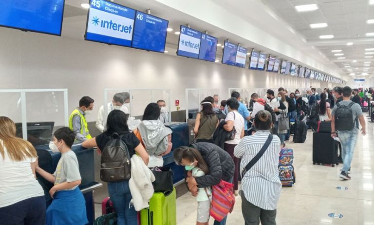 Interjet canceló 10 operaciones este lunes en Cancún