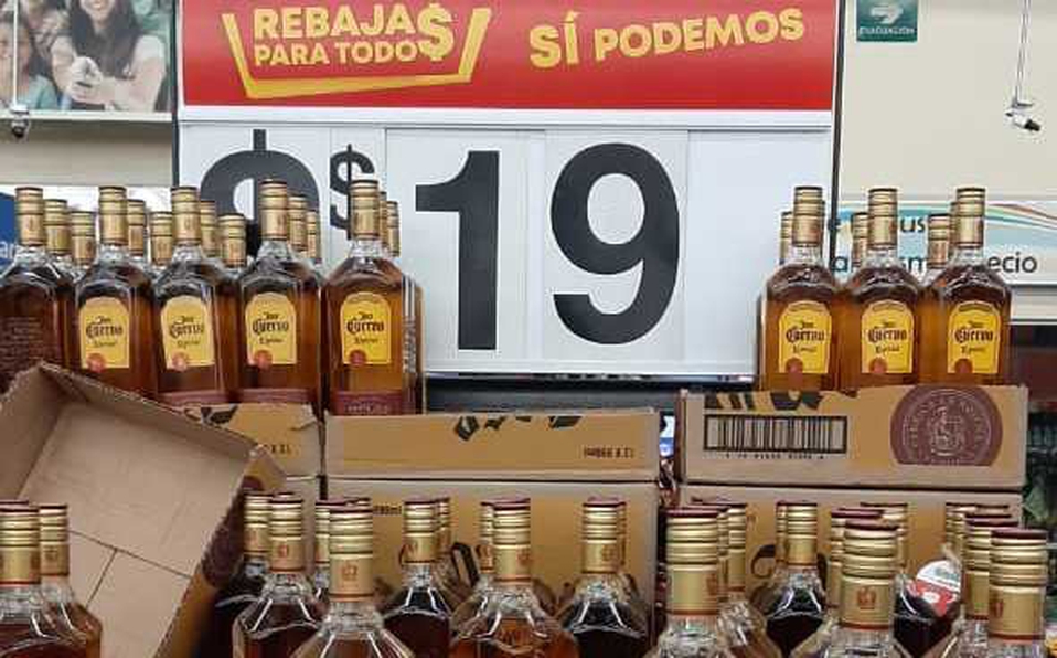 Walmart oferta botellas de tequila en 19 pesos