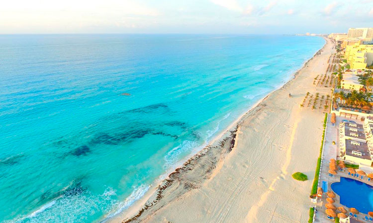 Zofemat concluye con las rehabilitaciones de las playas públicas tras el paso de huracanes en Cancún