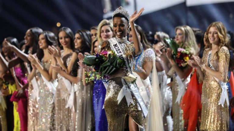 Certamen Miss Universo regresará en mayo con medidas anticovid