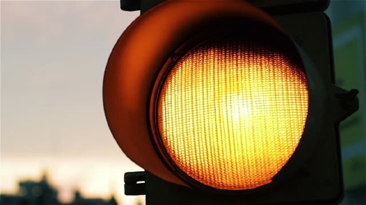 Yellow Light At The Traffic Light. Filmed In Buenos Aires, Argentina. Close-Up. Full HD.
