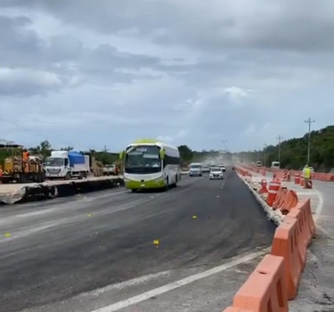 Abren dos carriles adicionales en la carretera federal Playa del Carmen-Cancún