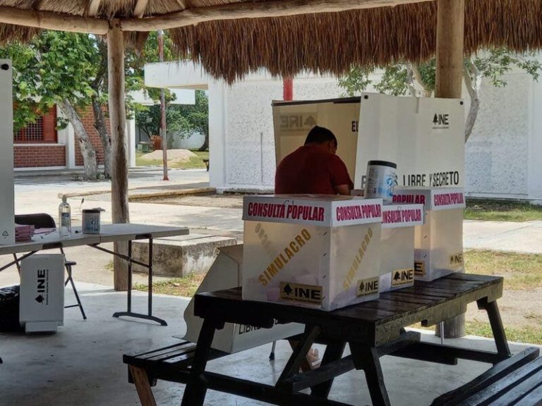 Ciudadanos en Tulum crean su propia casilla especial