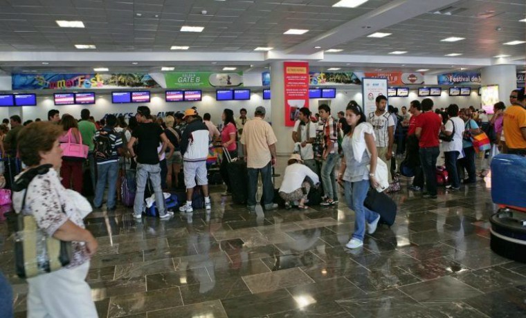 https://www.somostuvoz.net/destacado/denuncian-que-en-aeropuerto-de-cancun-torturan-a-venezolanos/