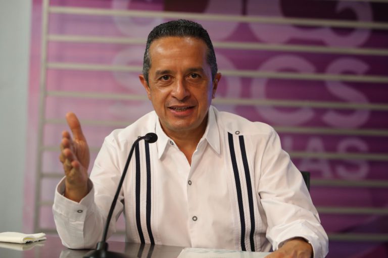 Carlos Joaquín, entre gobernadores mejor aprobados por acciones a favor del empleo