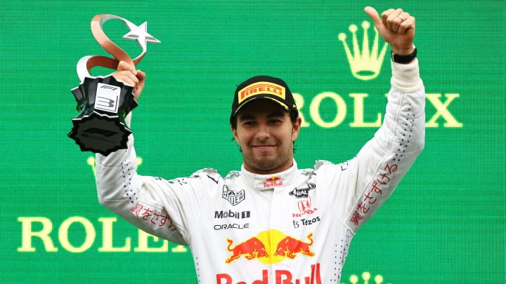 ‘Checo’ Pérez consigue el podio en el Gran Premio de Turquía