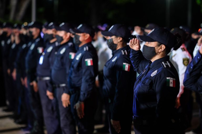 Asuntos Internos da de baja a 166 policías de Cancún