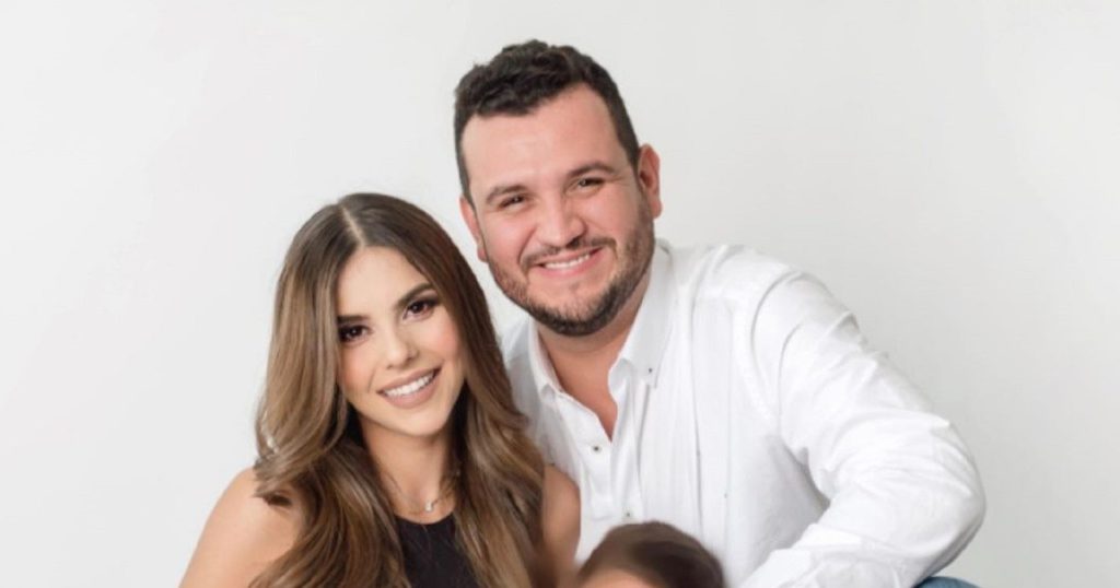 https://www.enelradar.com/chismes/Esposa-de-Eden-Munoz-revela-que-su-bebe-esta-en-terapia-intensiva-porque-tiene-bronconeumonia-20211028-0002.html