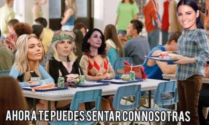 karla-panini-comparte-meme-llueven-criticas- karla-panini-comparte-meme-llueven-criticas-