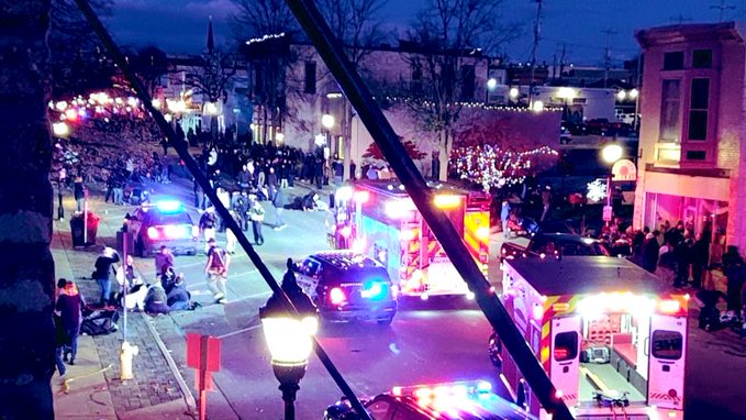 VIDEOS: Confirman que hay muertos tras atropellamiento a multitud en Wisconsin