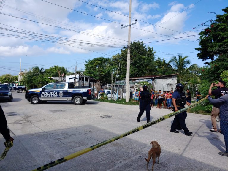 Ataque armado en Cancún: balean a madre e hija en la Región 234; una perdió la vida