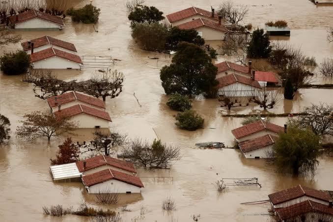Inundaciones en España dejan dos personas muertas