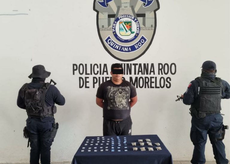 Detienen a hombre con dosis de drogas en Villas Morelos I; estaba fumando marihuana en plena calle
