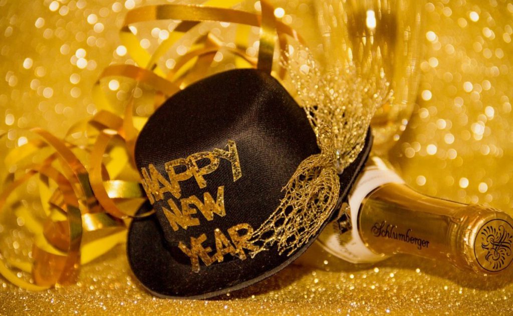 https://www.viveusa.mx/compras/rituales-y-supersticiones-mas-populares-para-recibir-el-ano-nuevo
