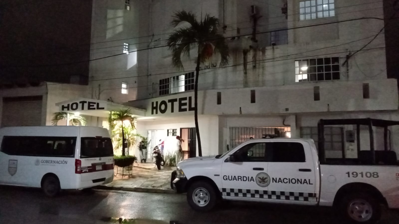 Aseguran-a-25-migrantes-en-hotel-"El-Gran-Chibalho"-en-Cancún