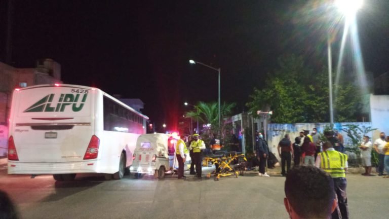 Muere una persona y dos heridos por impacto de camión contra un mototaxi en Villas del Sol