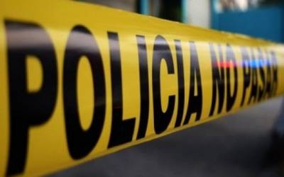 Muere mujer en moto tras chocar contra un tráiler en Tres Reyes, Cancún