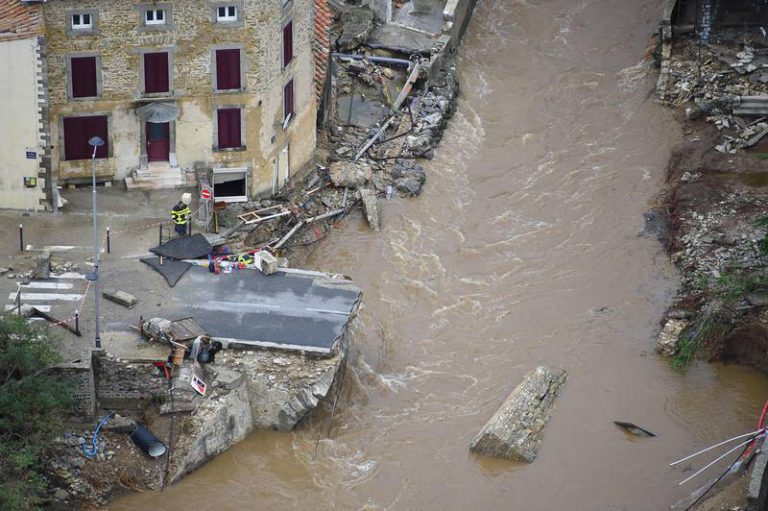 Alerta roja por inundaciones en 5 regiones de Francia