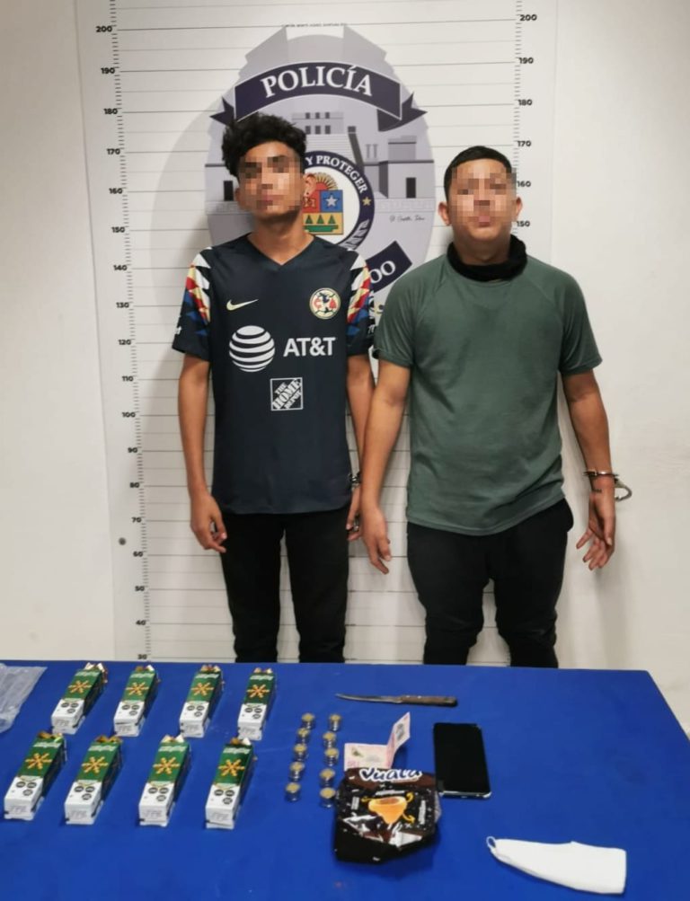 Tras robar con un cuchillo, detienen a dos jóvenes de 18 y 17 años