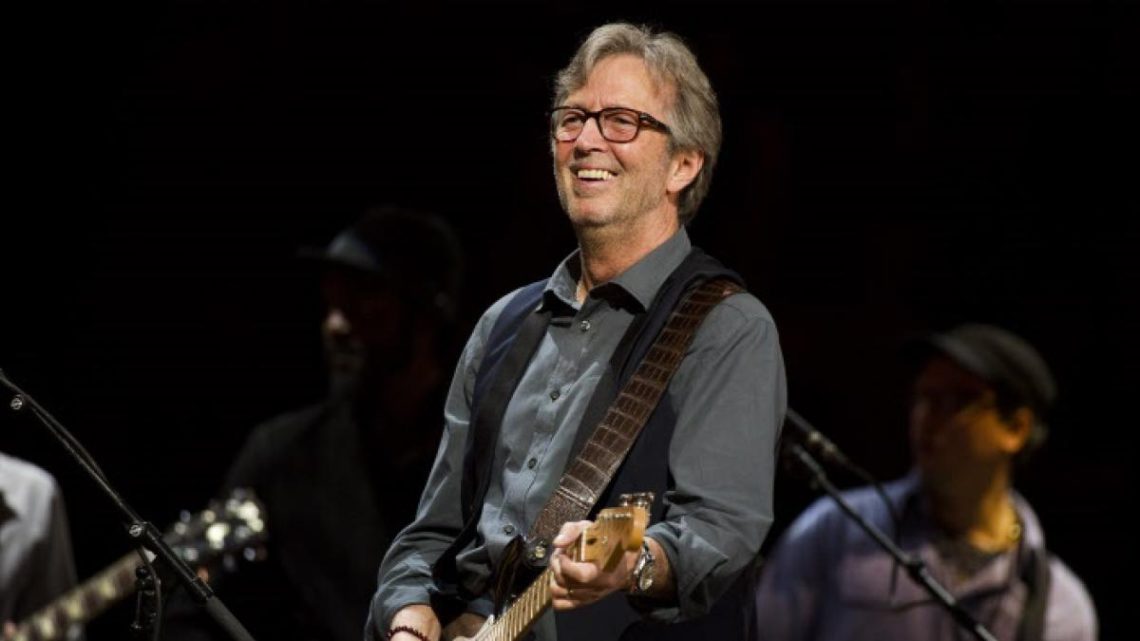 https://www.lavanguardia.com/gente/20210518/7462663/eric-clapton-relata-sufrio-reacciones-graves-vacunarse-covid.html