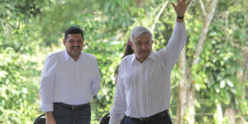 91214054. Jalapa, 14 Dic 2019 (Notimex-Marco González).- El presidente Andrés Manuel López Obrador acudió al municipio de Jalapa, Tabasco, para supervisar los avances del programa Sembrando Vida, en compañía del gobernador Adán Augusto López y la titular de Bienestar, María Luisa Albores. Jalapa, Tabasco, 14 de diciembre de 2019.
NOTIMEX/FOTO/MARCO GONZÁLEZ/MGR/POL/4TAT/