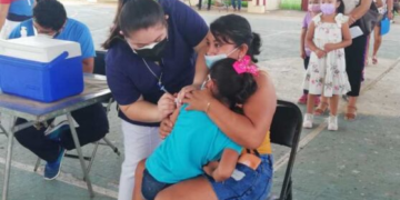 Inicia la vacunación contra el Covid-19 para niños de entre 5 y 11 años de edad en Puerto Morelos