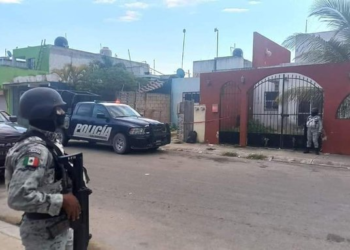 Detienen a dos mujeres varias dosis de droga y armas en Playa del Carmen
