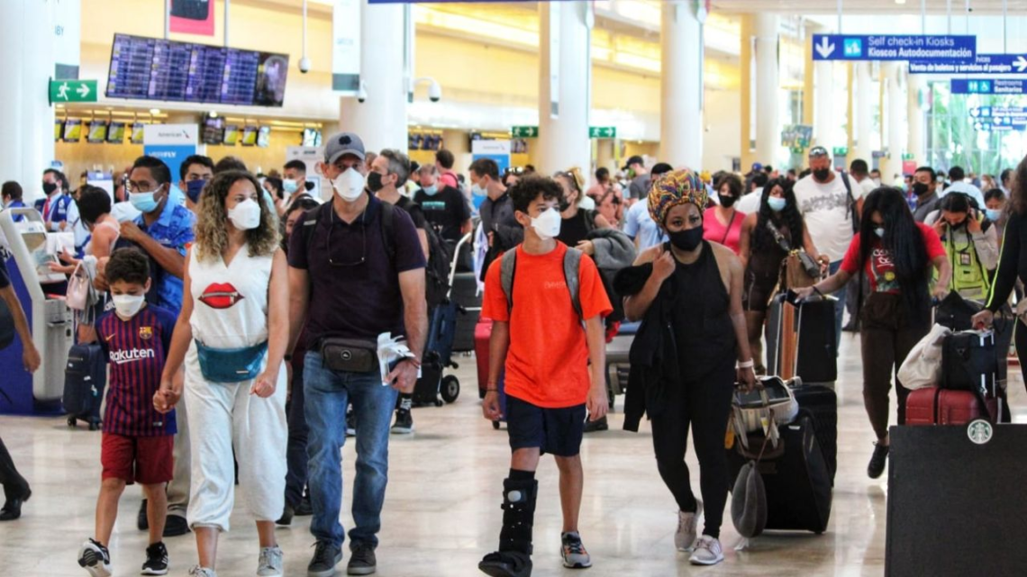 Aeropuerto de Cancún arranca la semana con 561 operaciones