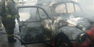 Se incendia un vehículo en la SM 96 en Cancún
