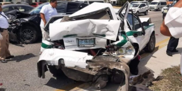 Carambola deja dos lesionados en el bulevar Colosio de Cancún