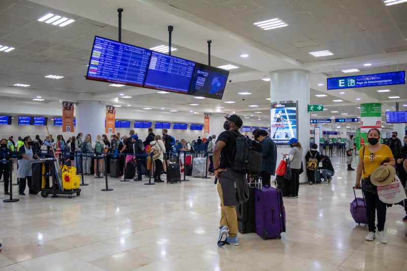 Aeropuerto de Cancún registra 575 operaciones para este viernes