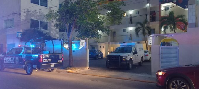 Turista estadounidense muere por intoxicación alcohólica en un hotel de Playa del Carmen