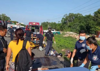 Carambola en la carretera federal Tulum-Felipe Carillo Puerto deja cuatro lesionados