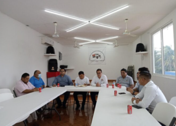 Volqueteros insisten en modificar la Ley de Movilidad de Quintana Roo