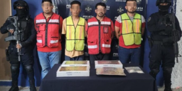 Detienen a cuatro sujetos en posesión de armas y drogas en Cancún