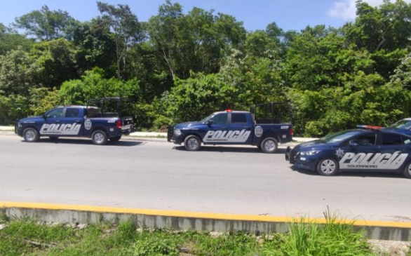 Aseguran a dos presuntos sicarios armados y a un taxista en In House