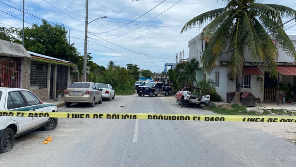 Encuentran un ejecutado con naromensaje en la Región 237 de Cancún