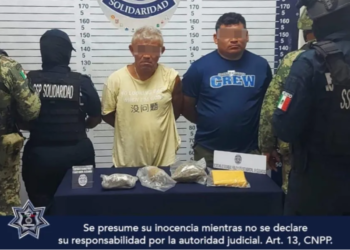 Detienen a dos presuntos nacomenudistas con droga en Playa del Carmen