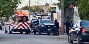Sicarios ejecutan a un hombre en el interior de su casa en la Región 221 de Cancún