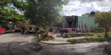 Tras una discusión mujer incendia una casa en Playa del Carmen