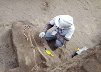 descubren-76-tumbas-de-ninos-sacrificados