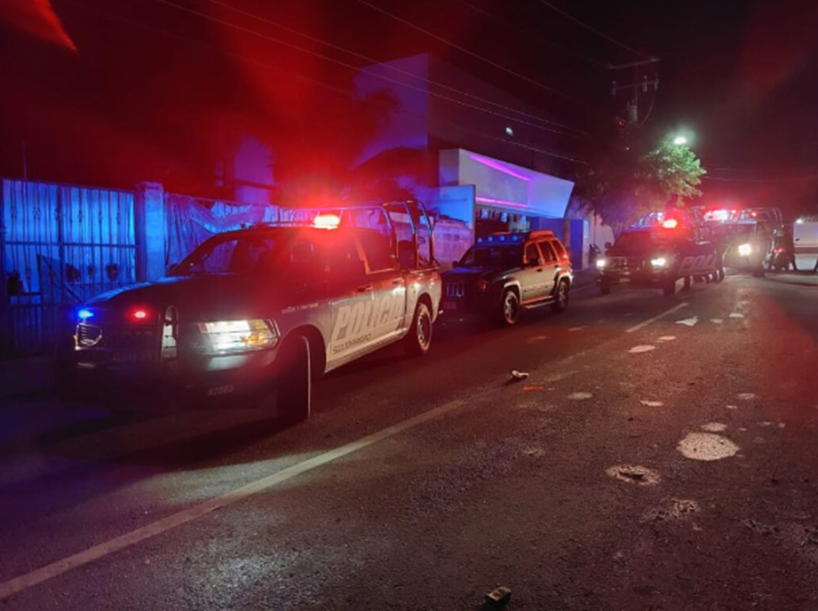 Detienen a cinco personas con arma y droga en un motel de Playa del Carmen