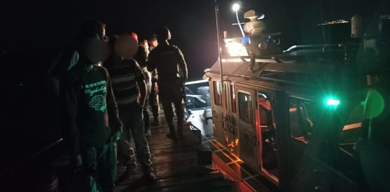 Semar rescata a 11 náufragos al noreste de Isla Mujeres